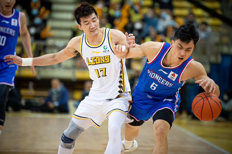 不仅拉近了 不仅拉近了