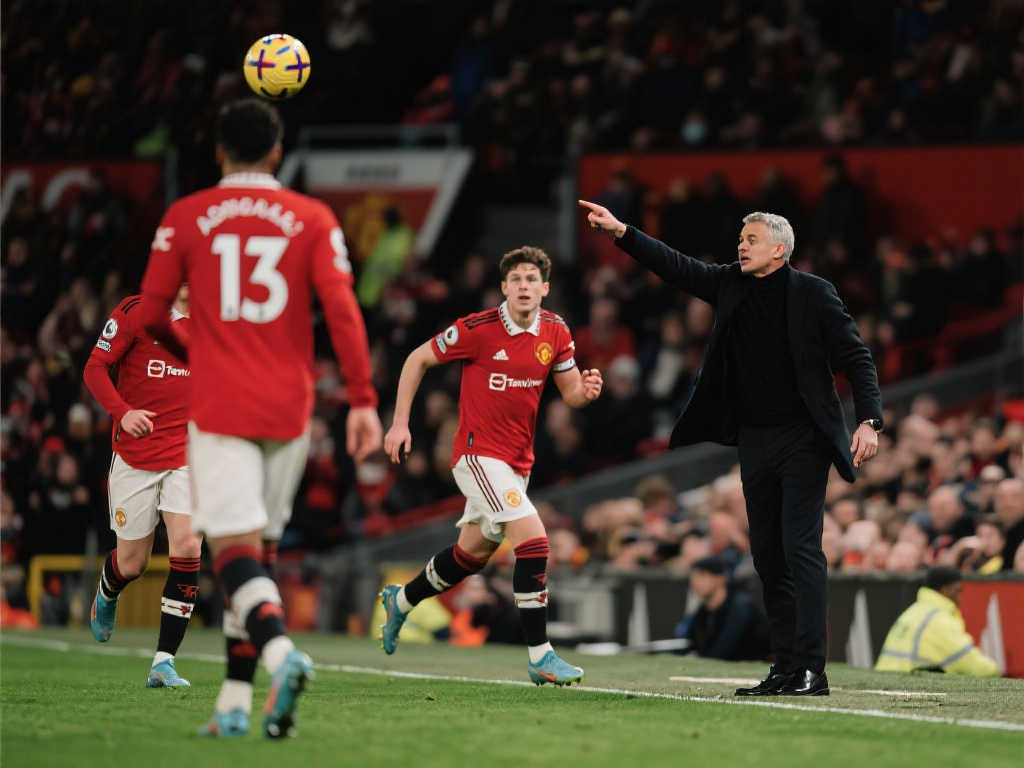 他不僅是意 他不僅是意